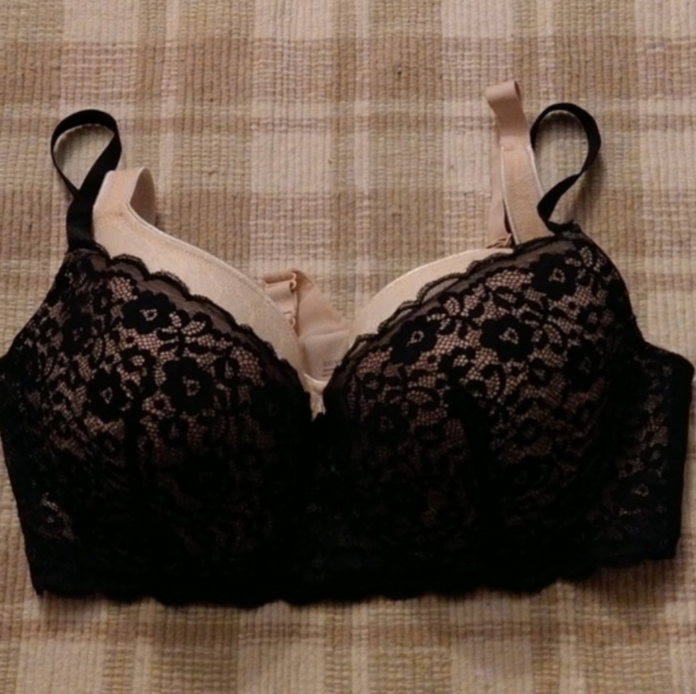 Soma Lace +Black Lace Bra@Excellent Condition@Lace Surface